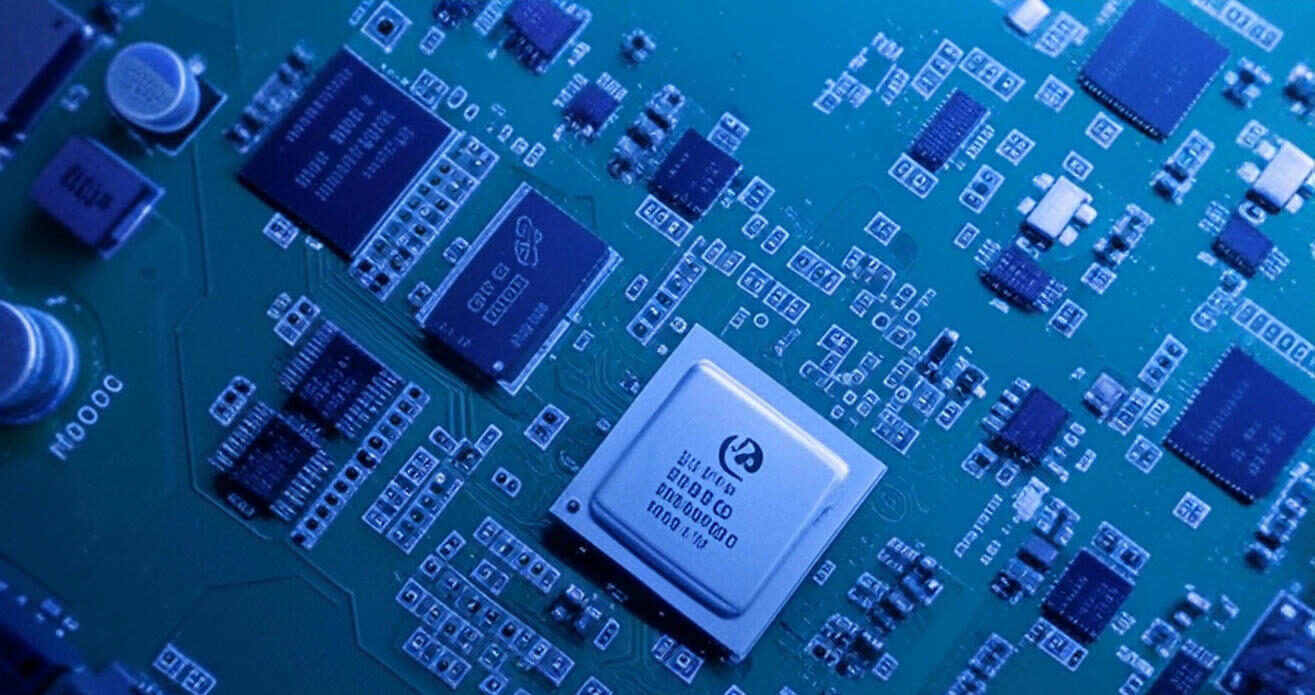 Huawei’s Gigantic Gamble on Manufacturing Microchips in Shenzhen